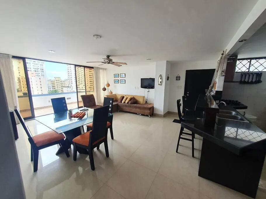 Acogedor apartamento con excelente vista al mar. Santa Marta  0*, Santa Marta (Magdalena)