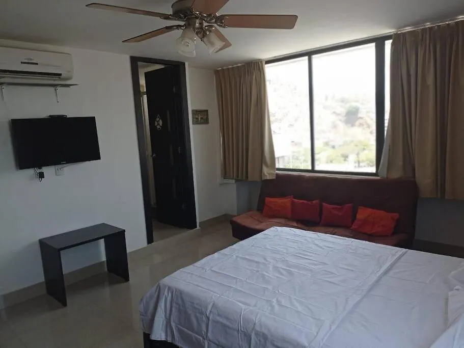 Acogedor apartamento con excelente vista al mar. Santa Marta